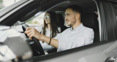 BYD Dolphin Mini: custo do seguro é 30% maior que do HB20 em março